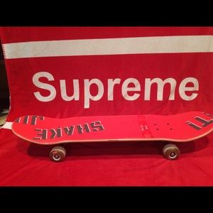 supreme full skateboard